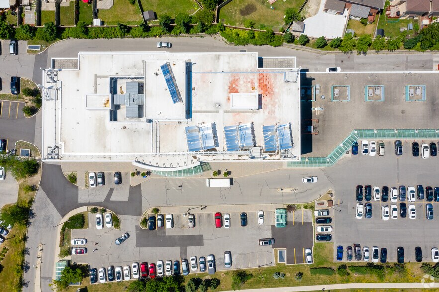 More Photos Of 2250 Bovaird Dr E, Brampton Office For Lease