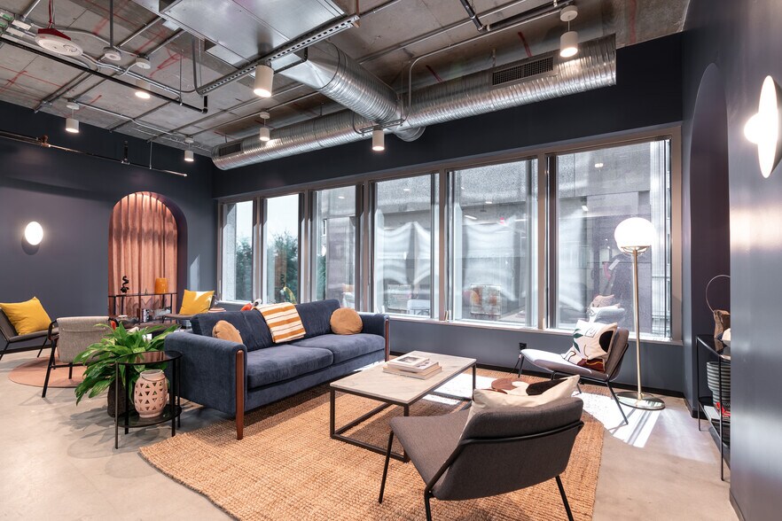 More Photos Of 150 Fayetteville St, Raleigh Office For Lease