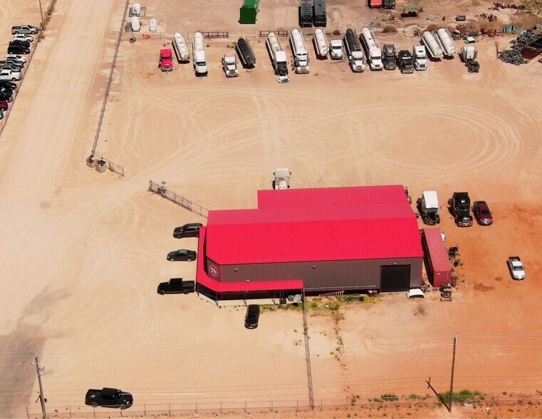 More Photos Of 1003 E County Road 140, Midland Industrial For Lease