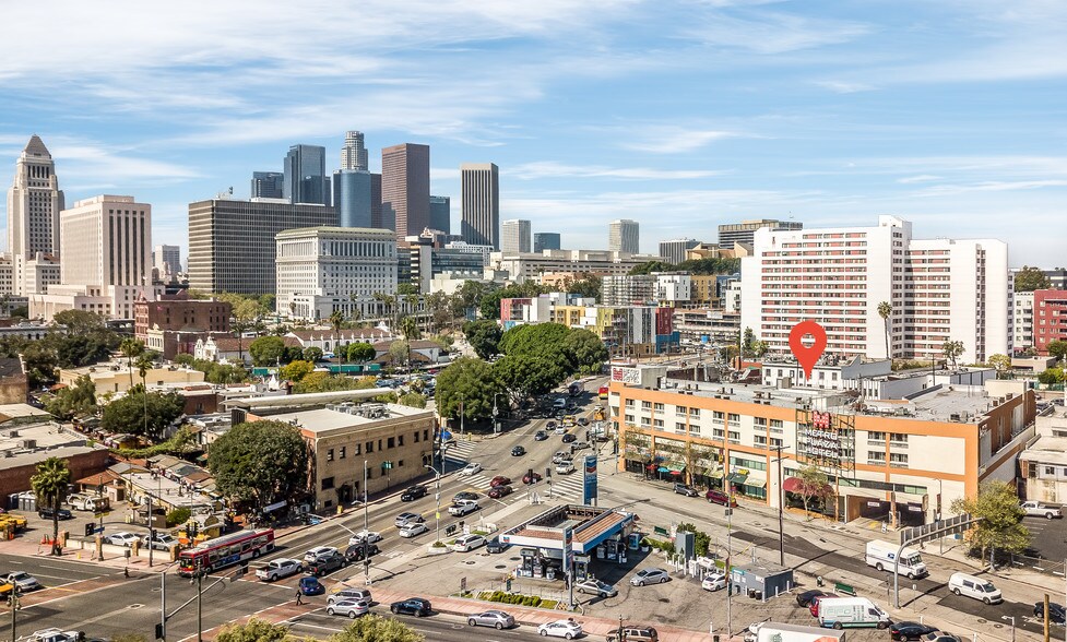 More Photos Of 701-711 N Main St, Los Angeles Hotel For Lease