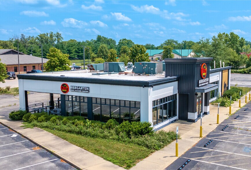 More Photos Of 4405 E US Route 36, Decatur Restaurant For Lease