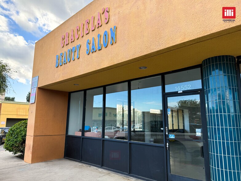 More Photos Of 9050-9070 Van Nuys Blvd, Panorama City Storefront For Lease
