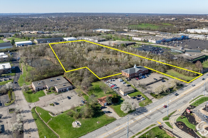 Primary Photo Of 1141 E Kemper Rd, Cincinnati Land For Sale