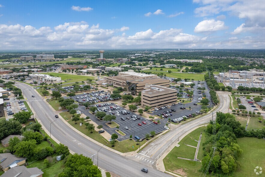 More Photos Of 1602 Rock Prairie Rd, College Station Medical For Lease