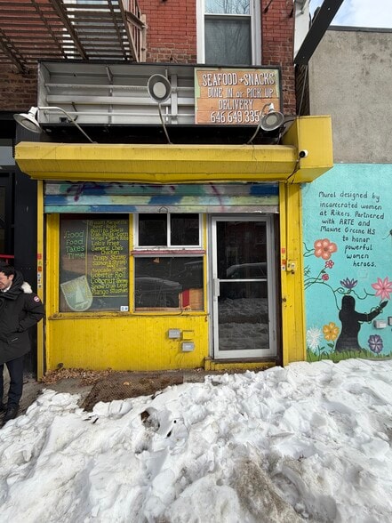 More Photos Of 303 W 116th St, New York Apartments For Lease