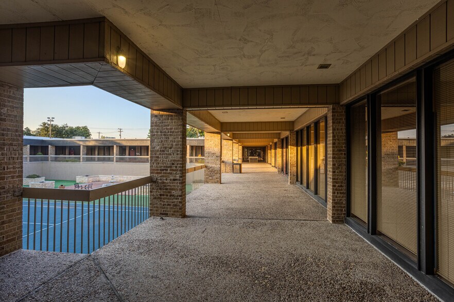 More Photos Of 3355 Cherry Ridge St, San Antonio Office For Lease