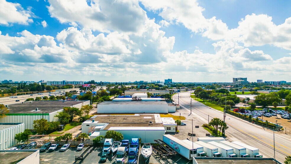 More Photos Of 956-980 SW 12th Ave, Pompano Beach Manufacturing For Sale