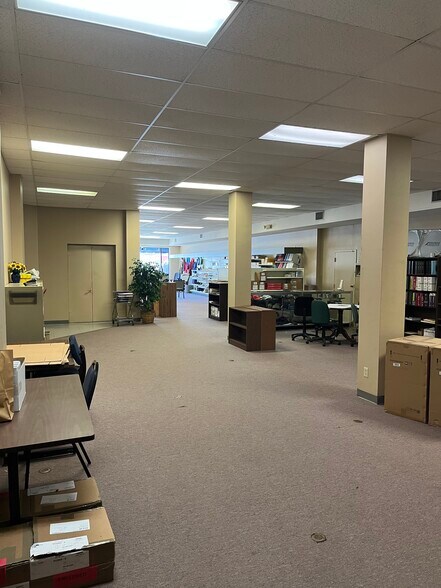 More Photos Of 100 S Trenton St, Ruston General Retail For Sale