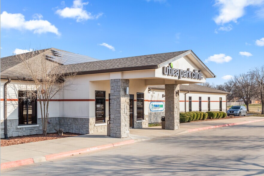 More Photos Of 4150 SE Adams Rd, Bartlesville Medical For Sale