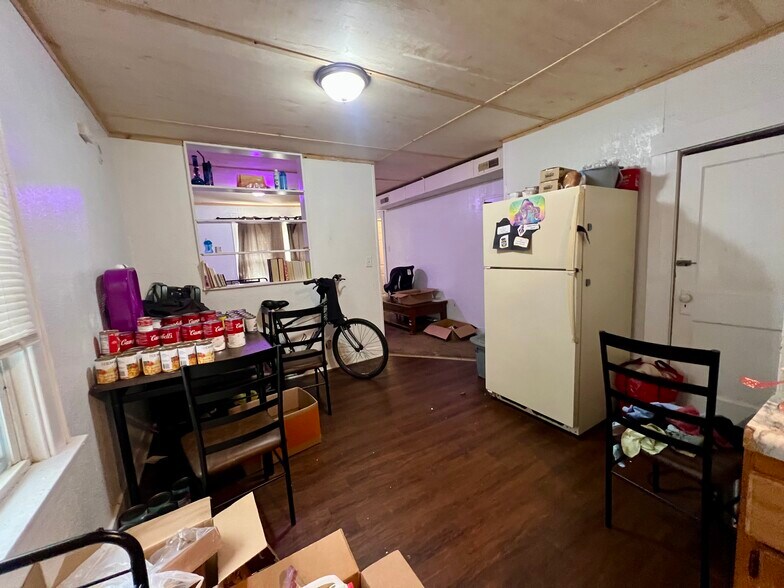 More Photos Of 2502 Pine Ave, Mattoon Apartments For Sale