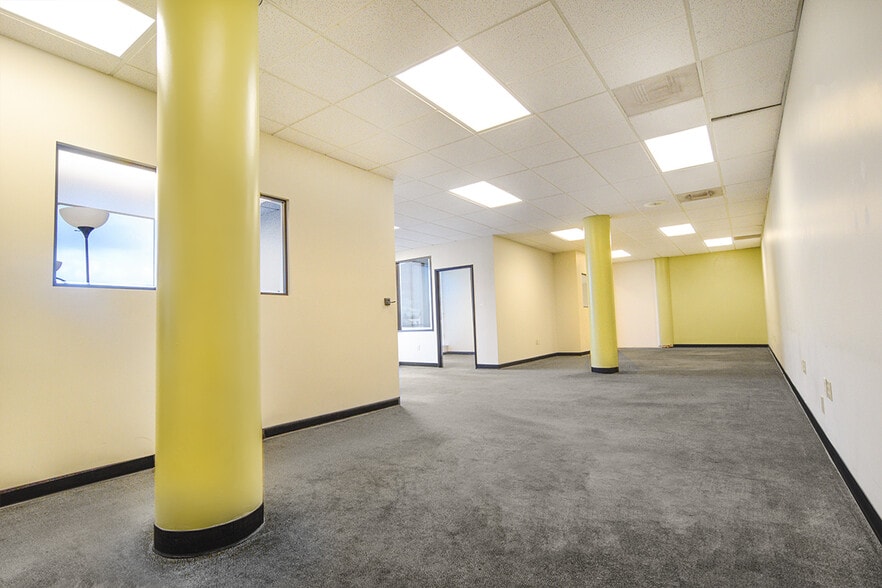 More Photos Of 2277 Watt Ave, Sacramento Office For Lease
