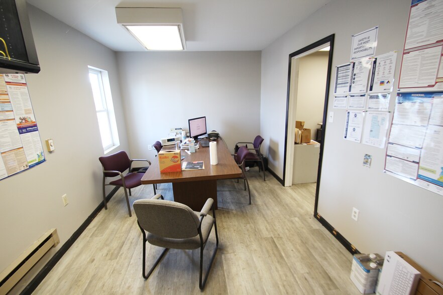 More Photos Of 3683 Pearl Rd, Medina Warehouse For Lease