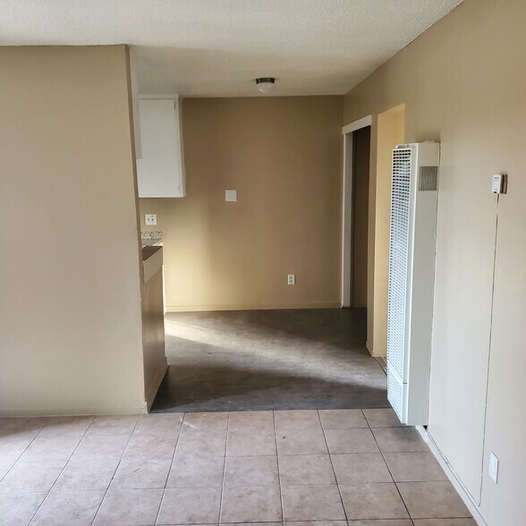 More Photos Of 724 Lampasas Ave, Sacramento Apartments For Sale