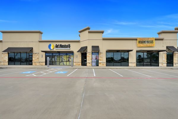 More Photos Of 2940 FM 2920 Rd, Spring Storefront Retail Office For Lease