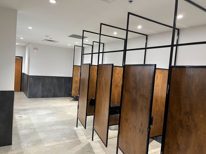 More Photos Of 812 E 12th St, Chattanooga Distribution For Lease