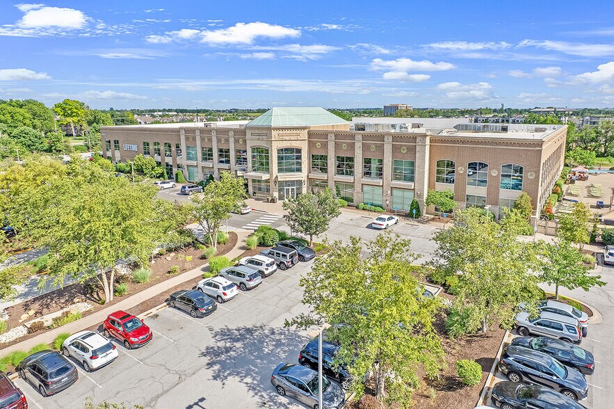 More Photos Of 16851 W 90th St, Lenexa Health Club For Sale