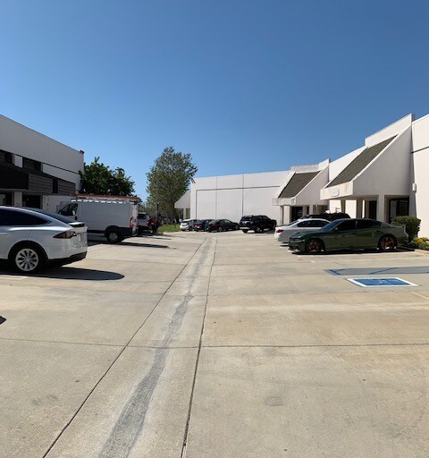 More Photos Of 23520 Telo Ave, Torrance Manufacturing For Lease