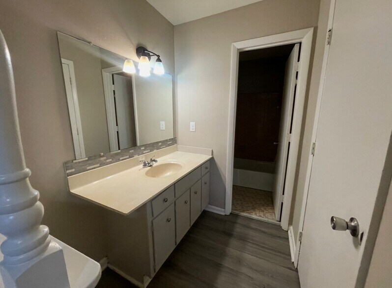 More Photos Of 4942-4959 Fieldcrest Dr, Fayetteville Apartments For Sale