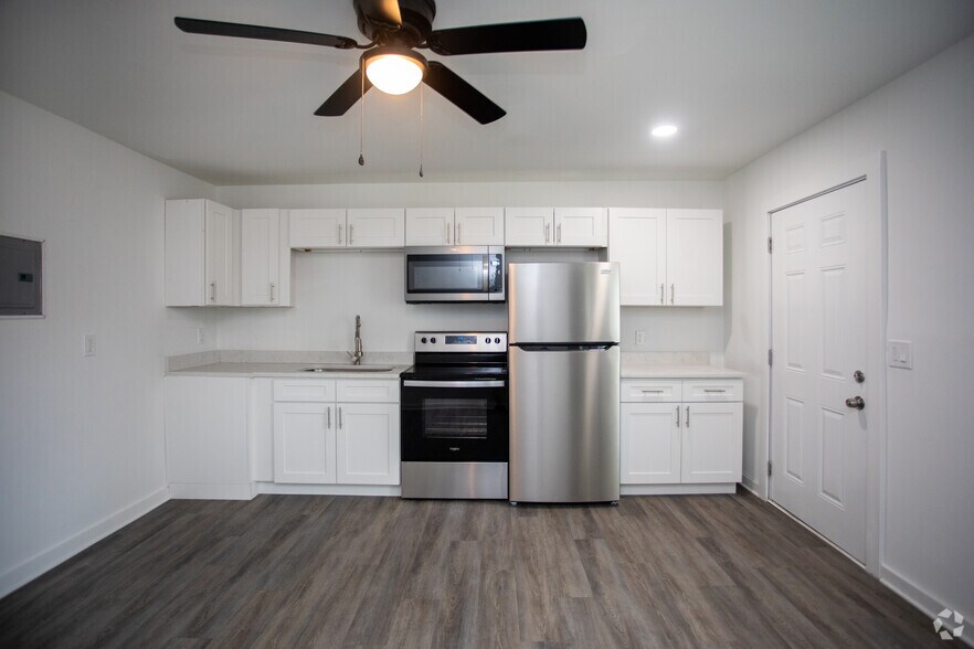 More Photos Of 545740 US Highway 1, Callahan Apartments For Sale