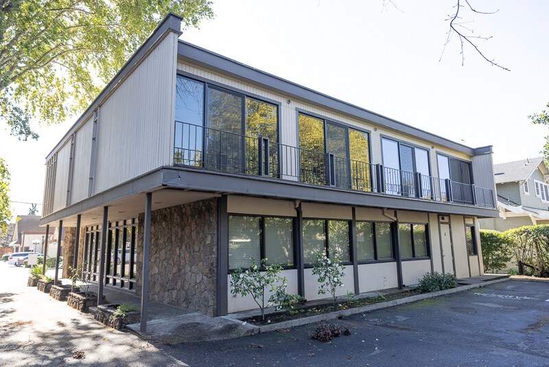 Primary Photo Of 717 College Ave, Santa Rosa Office For Sale