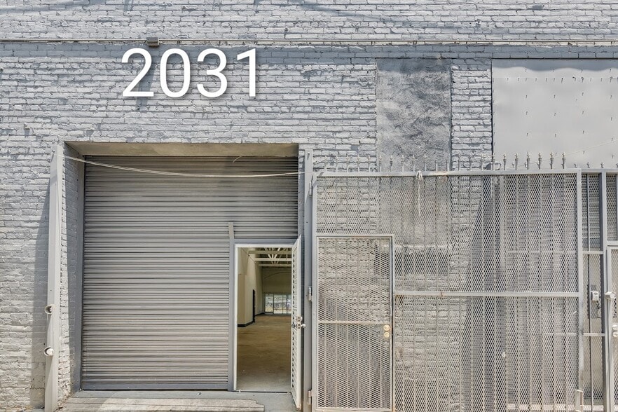 More Photos Of 2023-2043 S Santa Fe Ave, Los Angeles Unknown For Lease