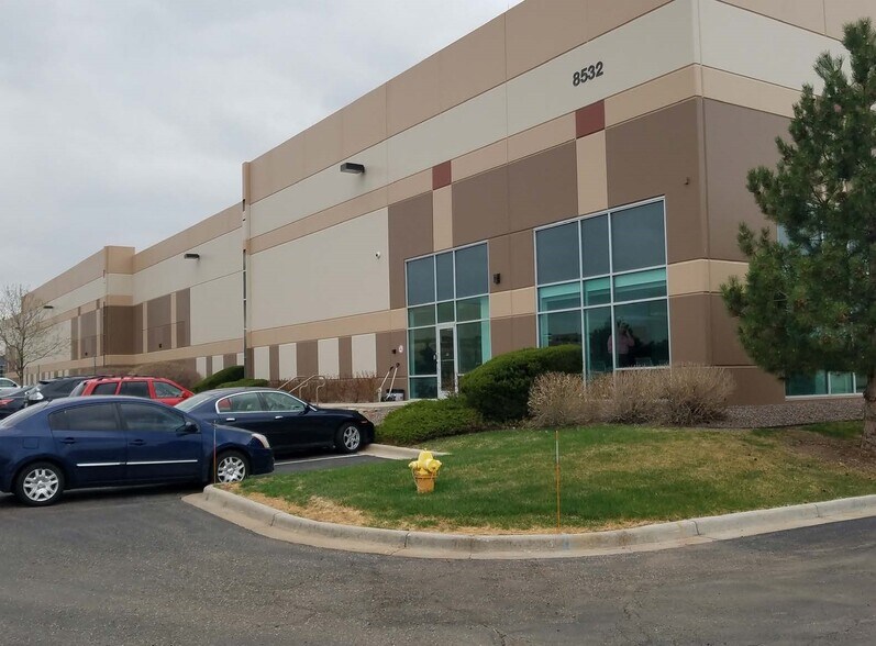 More Photos Of 8532 Concord Center Dr, Englewood Warehouse For Lease