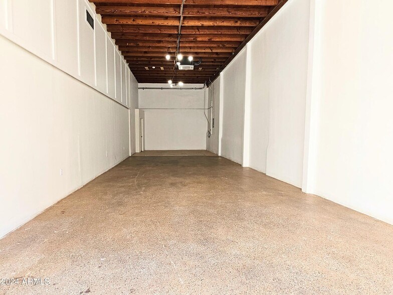 More Photos Of 31 Subway St, Bisbee Storefront Retail Office For Sale