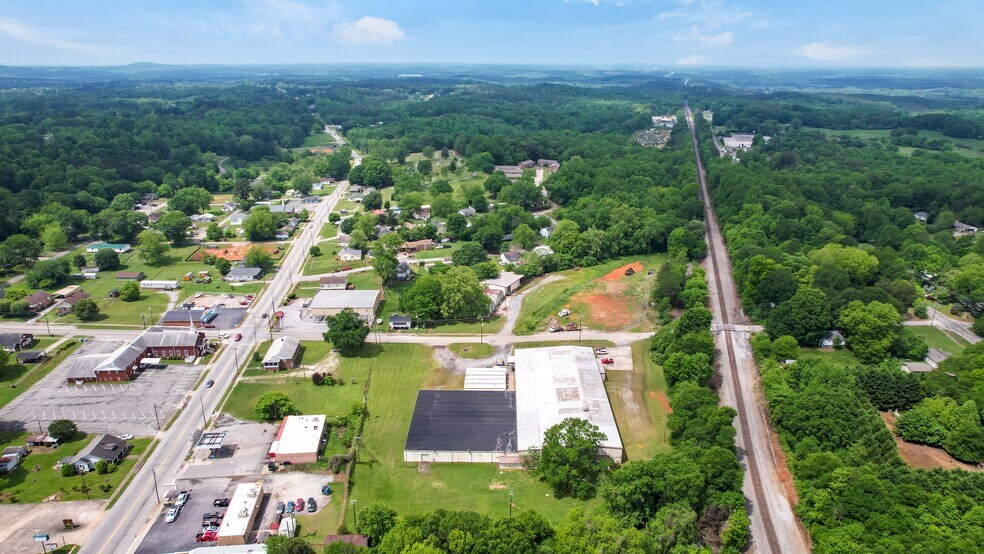 More Photos Of 124 N Charleston St, Blacksburg Warehouse For Sale