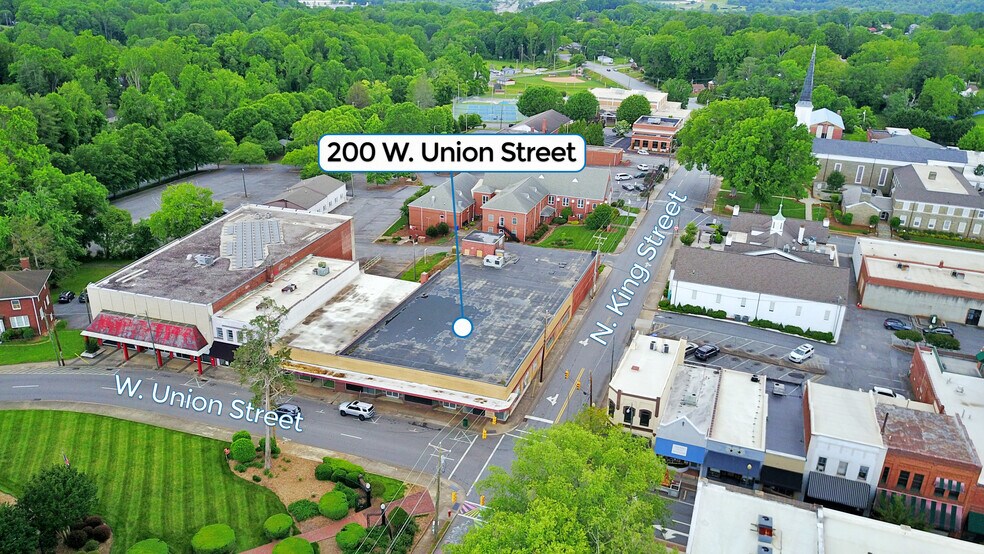 More Photos Of 200-204 W Union, Morganton Storefront For Lease