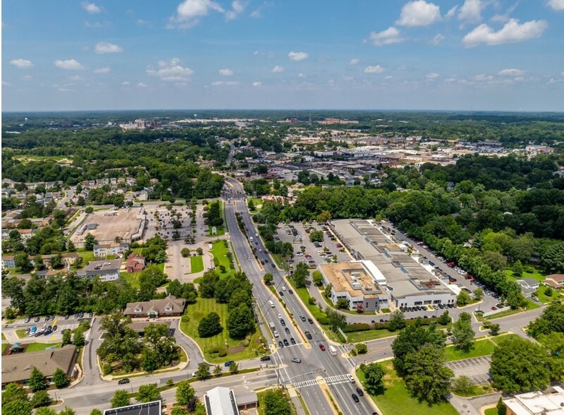 More Photos Of 1750 Forest Dr, Annapolis Medical For Lease