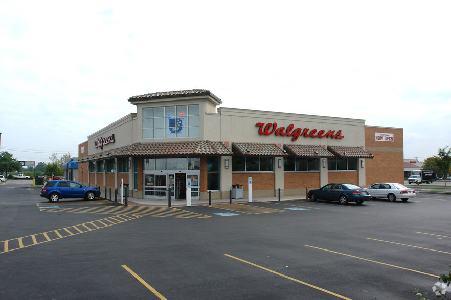 Primary Photo Of 101 E Reynolds Rd, Lexington Drugstore For Lease