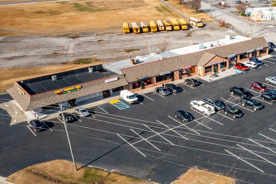 More Photos Of 1904-1918 Dr. Martin Luther King Jr. Blvd, New Bern General Retail For Sale