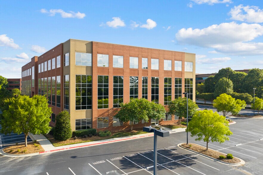 More Photos Of 1500 Perimeter Park Dr, Morrisville Unknown For Lease