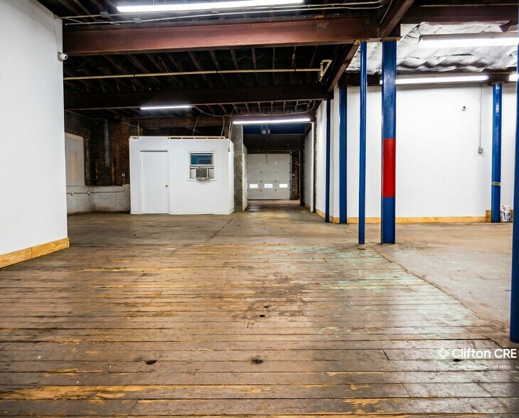 More Photos Of 83 Roosevelt Ave, Belleville Manufacturing For Lease