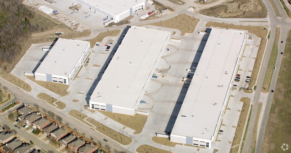 More Photos Of 4101 Live Oak Dr, The Colony Warehouse For Lease