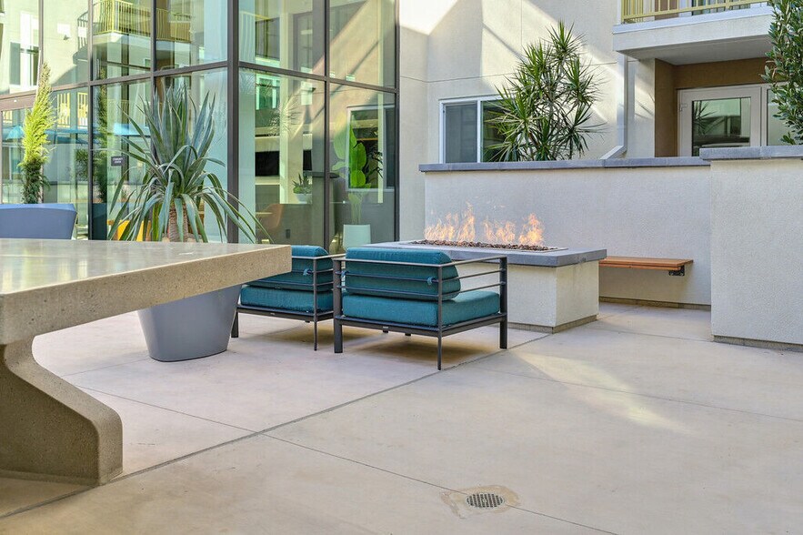 More Photos Of 5570 Rosemead Blvd, Temple City Apartments For Lease