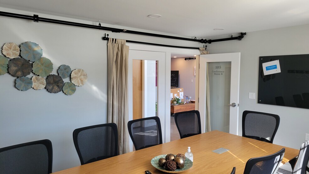 More Photos Of 119 Griswold St, Glastonbury Loft Creative Space For Lease