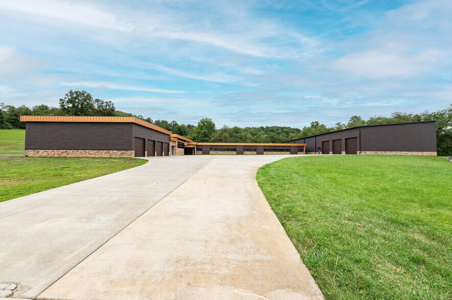 More Photos Of 145 School Rd, Mount Morris Office For Sale