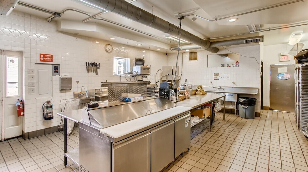 More Photos Of 2 S Main St, Elburn Storefront Retail Residential For Sale