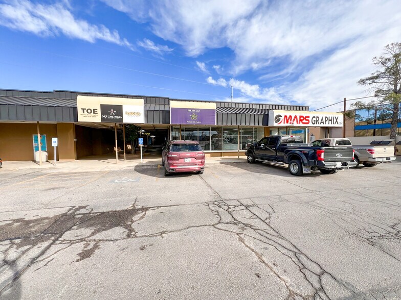 More Photos Of 1000-1108 N Midkiff Rd, Midland Unknown For Lease