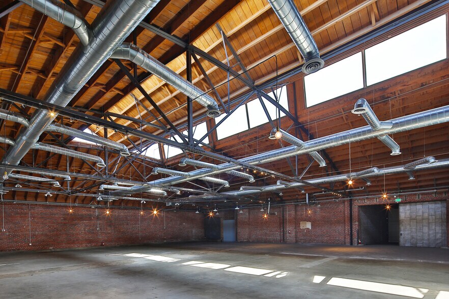 More Photos Of 3107-3119 Beverly Blvd, Los Angeles General Retail For Sale