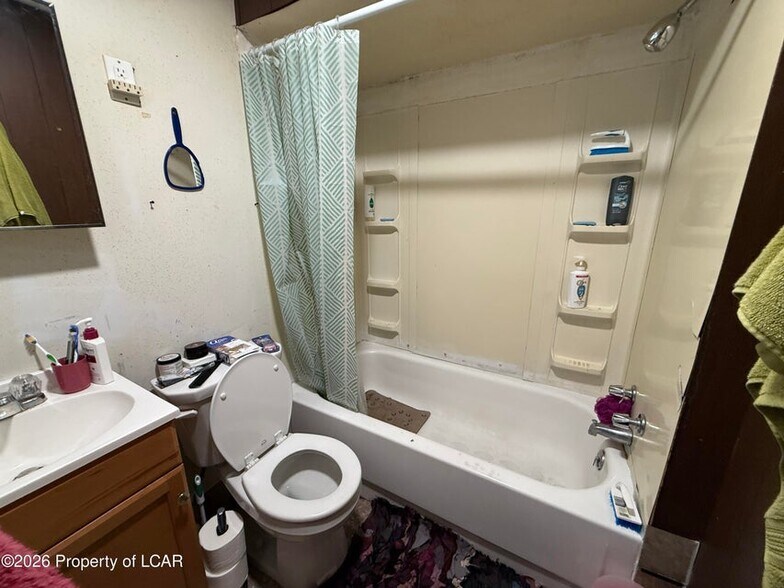 More Photos Of , Hazleton Unknown For Sale