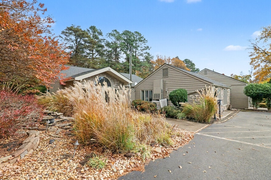 More Photos Of 20049 Jefferson Davis Hwy, Ruther Glen General Retail For Sale