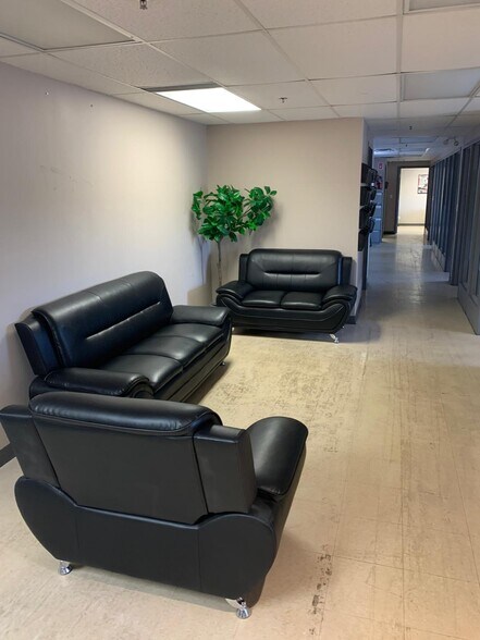 More Photos Of 7 Riverside Dr, Quinte West Warehouse For Sale