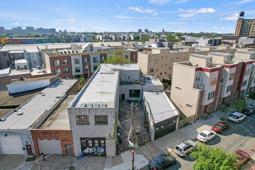 Primary Photo Of 1822 N Hancock St, Philadelphia Apartments For Sale