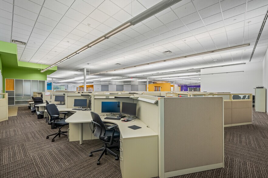 More Photos Of 4320 Huron Ave, Lubbock Office For Sale