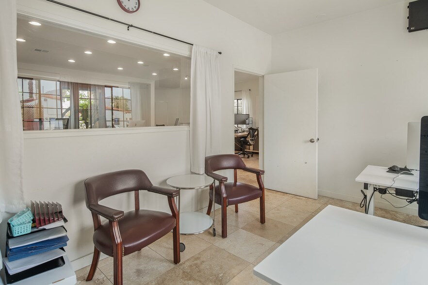 More Photos Of 51370 Avenida Bermudas, La Quinta Office Residential For Sale