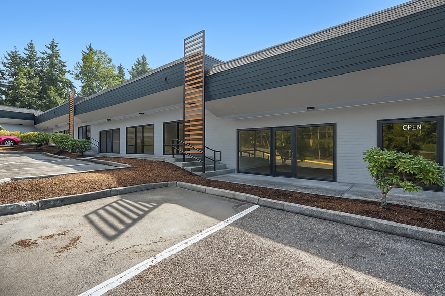 Primary Photo Of 32020 1st Ave S, Federal Way Office For Lease