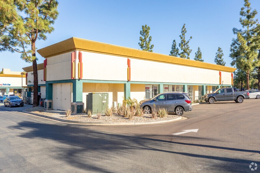 More Photos Of 403 N Escondido Blvd, Escondido Freestanding For Sale