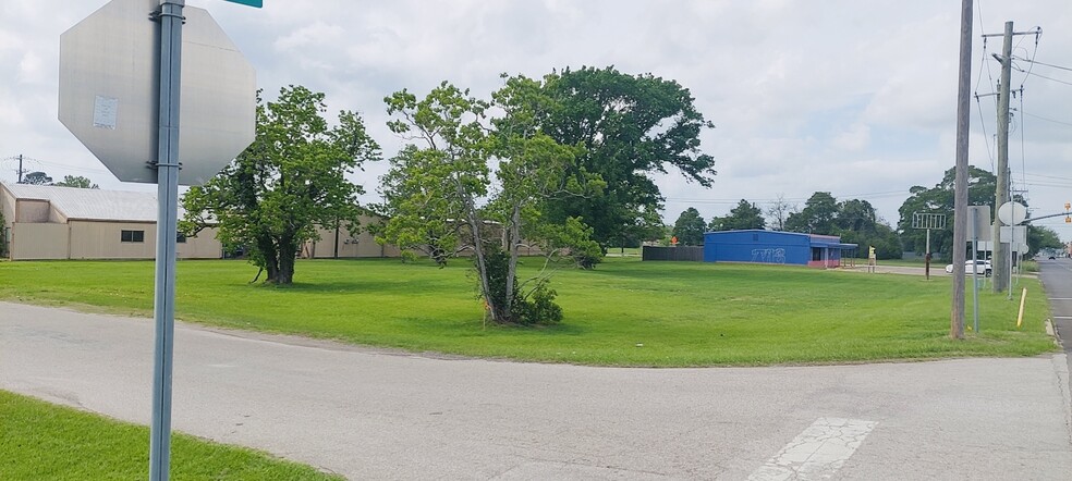More Photos Of 500 S Velasco St, Angleton Restaurant For Sale